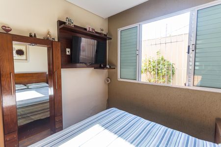 Casa à venda com 320m², 4 quartos e 6 vagasSuíte