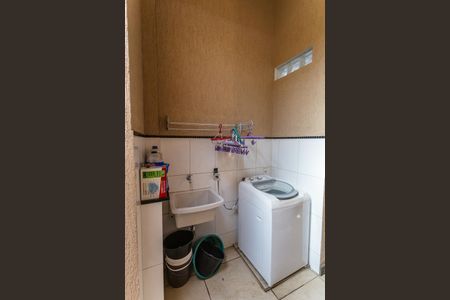 Casa à venda com 320m², 4 quartos e 6 vagasÁrea de Serviço