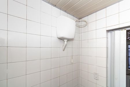 Banheiro de casa para alugar com 1 quarto, 25m² em Vila Anglo Brasileira, São Paulo