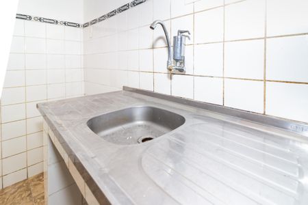 Cozinha de casa para alugar com 1 quarto, 25m² em Vila Anglo Brasileira, São Paulo