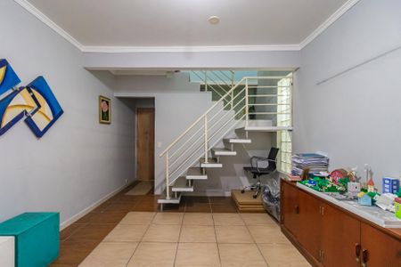 Casa à venda com 179m², 3 quartos e 2 vagas Casa à venda com 179m², 3 quartos e 2 vagasSala
