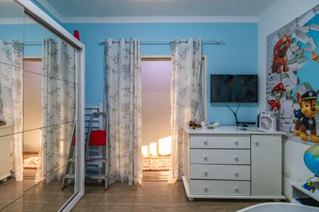 Casa à venda com 179m², 3 quartos e 2 vagas Casa à venda com 179m², 3 quartos e 2 vagasQuarto
