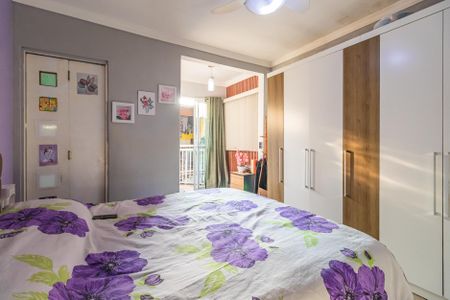 Casa à venda com 179m², 3 quartos e 2 vagas Casa à venda com 179m², 3 quartos e 2 vagasSuíte