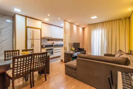 Casa à venda com 179m², 3 quartos e 2 vagas Casa à venda com 179m², 3 quartos e 2 vagasSala 2