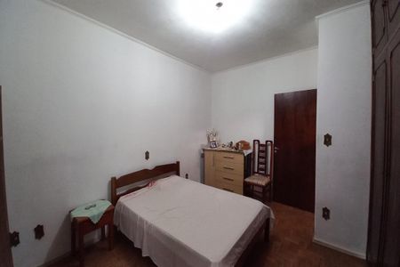 Casa à venda com 260m², 4 quartos e 2 vagasSuíte