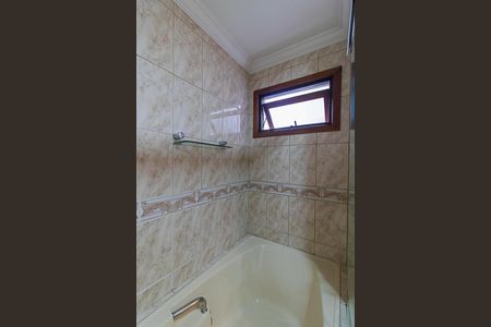 Apartamento à venda com 235m², 3 quartos e 2 vagasBanheiro da Suíte 3