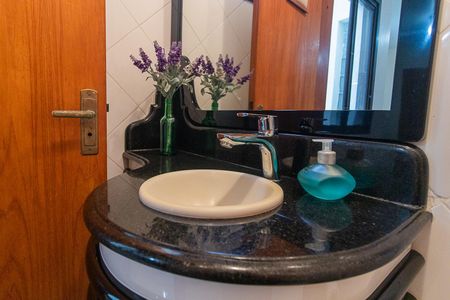 Apartamento à venda com 235m², 3 quartos e 2 vagasLavabo 1