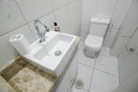 Casa à venda com 300m², 3 quartos e 3 vagasBanheiro Social