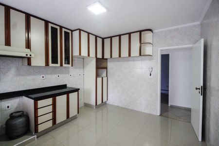 Casa à venda com 300m², 3 quartos e 3 vagasCozinha