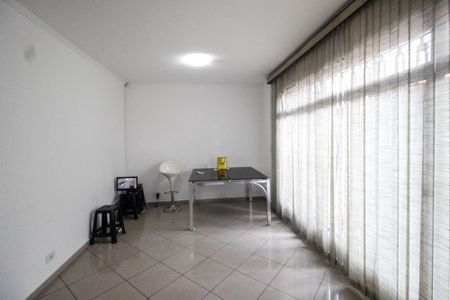 Casa à venda com 300m², 3 quartos e 3 vagasSala