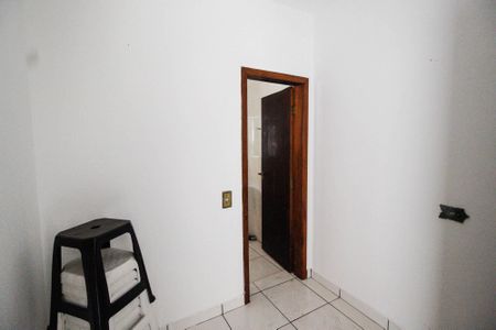 Casa à venda com 300m², 3 quartos e 3 vagasQuarto de serviço