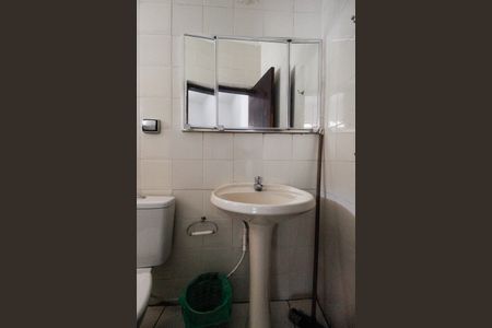 Casa à venda com 300m², 3 quartos e 3 vagasBanheiro de serviço