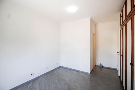 Casa à venda com 300m², 3 quartos e 3 vagasSuíte 3Suíte 3