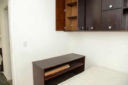 Casa à venda com 191m², 2 quartos e 2 vagasQuarto de Serviço