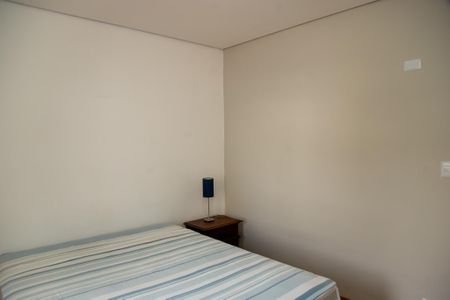 Casa à venda com 191m², 2 quartos e 2 vagasQuarto Suíte