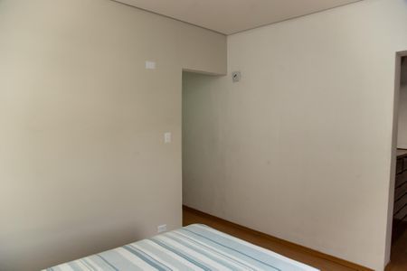 Casa à venda com 191m², 2 quartos e 2 vagasQuarto Suíte