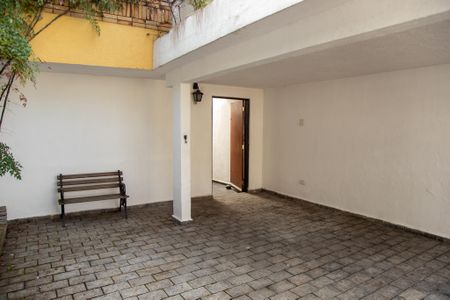 Casa à venda com 191m², 2 quartos e 2 vagasGaragem