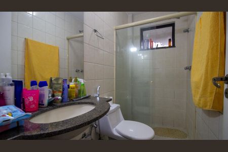 Apartamento à venda com 175m², 3 quartos e 1 vagaBanheiro da Suíte