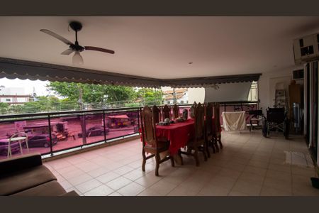 Apartamento à venda com 175m², 3 quartos e 1 vagaVaranda