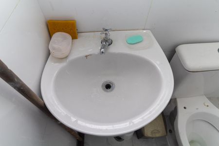 Casa à venda com 80m², 2 quartos e 1 vaga Casa à venda com 80m², 2 quartos e 1 vagaBanheiro da Suíte 2