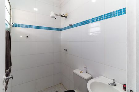 Casa à venda com 80m², 2 quartos e 1 vaga Casa à venda com 80m², 2 quartos e 1 vagaBanheiro da Suíte 1