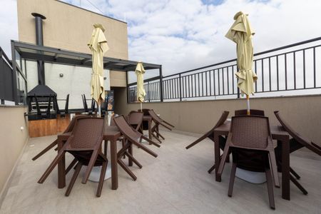 Apartamento à venda com 55m², 2 quartos e sem vagaÁrea comum - Churrasqueira