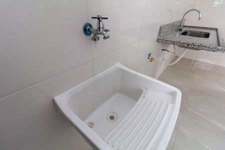 Apartamento à venda com 55m², 2 quartos e sem vagaCozinha e Área de Serviço