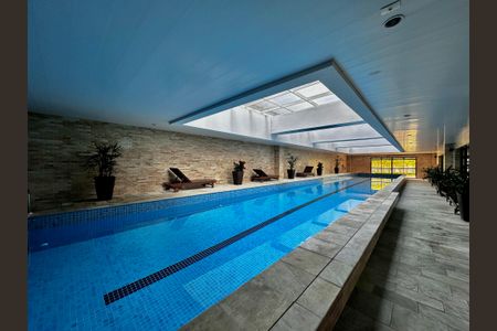 Apartamento à venda com 52m², 1 quarto e 1 vagaPiscina