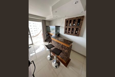 Apartamento à venda com 103m², 2 quartos e 2 vagasSala