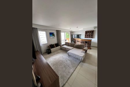 Apartamento à venda com 103m², 2 quartos e 2 vagasSala