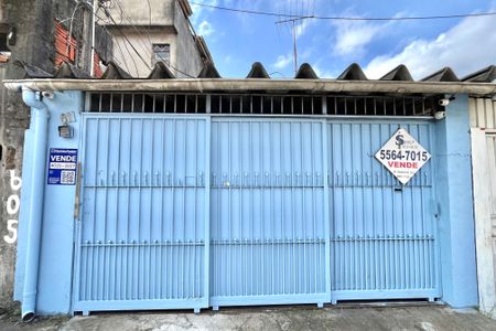 Casa à venda com 190m², 3 quartos e 2 vagasFachada