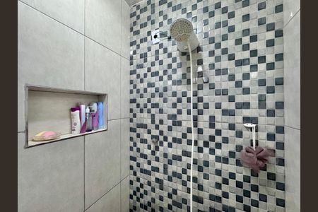 Casa à venda com 215m², 4 quartos e sem vagaSuíte 2 - Banheiro