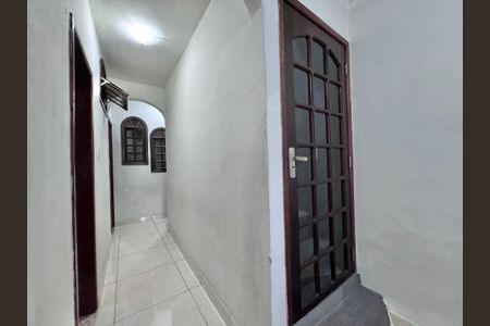 Casa à venda com 215m², 4 quartos e sem vagaSala