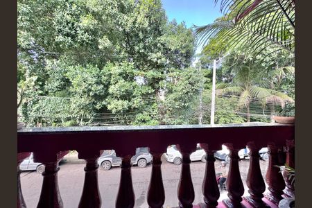 Casa à venda com 215m², 4 quartos e sem vagaVaranda