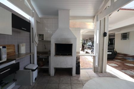 Apartamento para alugar com 126m², 3 quartos e 1 vaga Apartamento para alugar com 126m², 3 quartos e 1 vagaÁrea comum - Churrasqueira