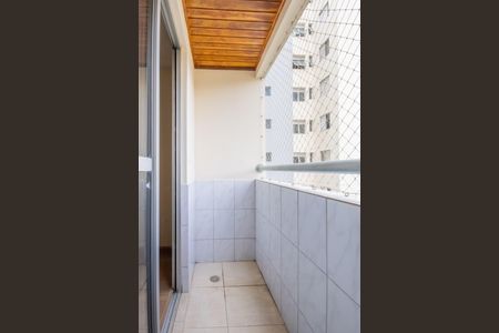 Sacada de apartamento à venda com 3 quartos, 62m² em Parque Continental, Osasco