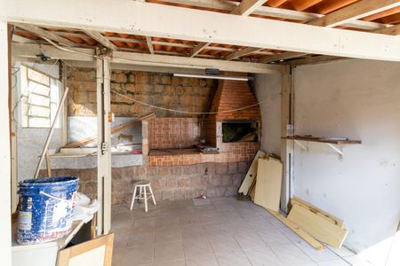 Casa à venda com 180m², 3 quartos e 1 vagaÁrea comum