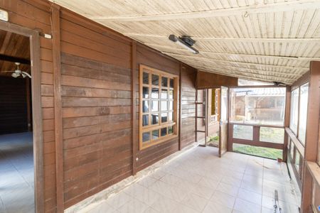 Casa à venda com 180m², 3 quartos e 1 vagaÁrea comum