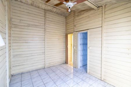 Casa à venda com 180m², 3 quartos e 1 vagaSuíte