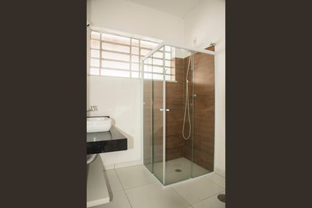 Casa à venda com 129m², 3 quartos e 1 vagaBanheiro