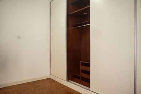 Casa à venda com 129m², 3 quartos e 1 vagaQuarto 2