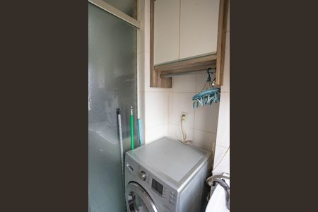 Apartamento à venda com 45m², 2 quartos e 1 vaga Apartamento à venda com 45m², 2 quartos e 1 vagaÁrea de serviço