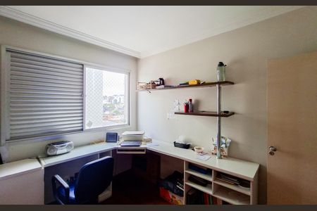 Quarto de apartamento à venda com 4 quartos, 140m² em Ipiranga, Belo Horizonte