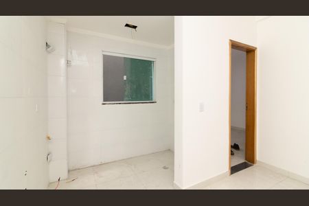 Apartamento para alugar com 41m², 2 quartos e sem vagaCozinha e Área de Serviço