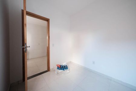 Quarto 1 de apartamento para alugar com 2 quartos, 40m² em Jardim Nordeste, São Paulo