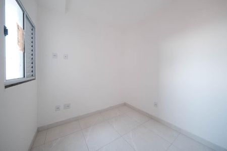 Quarto 2 de apartamento para alugar com 2 quartos, 40m² em Jardim Nordeste, São Paulo