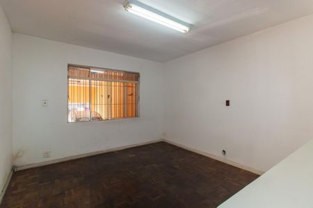 Casa à venda com 220m², 2 quartos e 4 vagasCasa 2 - Sala