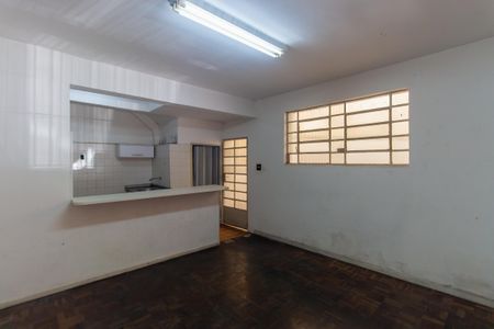 Casa à venda com 220m², 2 quartos e 4 vagasCasa 2 - Sala