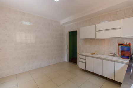 Casa à venda com 220m², 2 quartos e 4 vagasCozinha