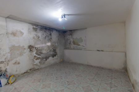 Casa à venda com 220m², 2 quartos e 4 vagasCasa 2 - Quarto